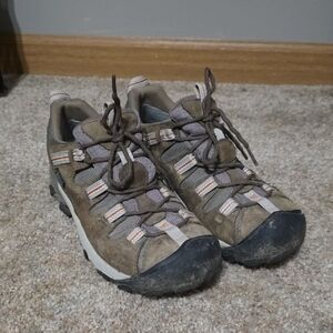 Keen Waterproof Hiking Shoes